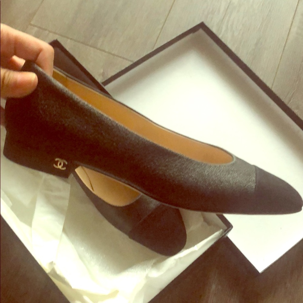 2017 Chanel Flats